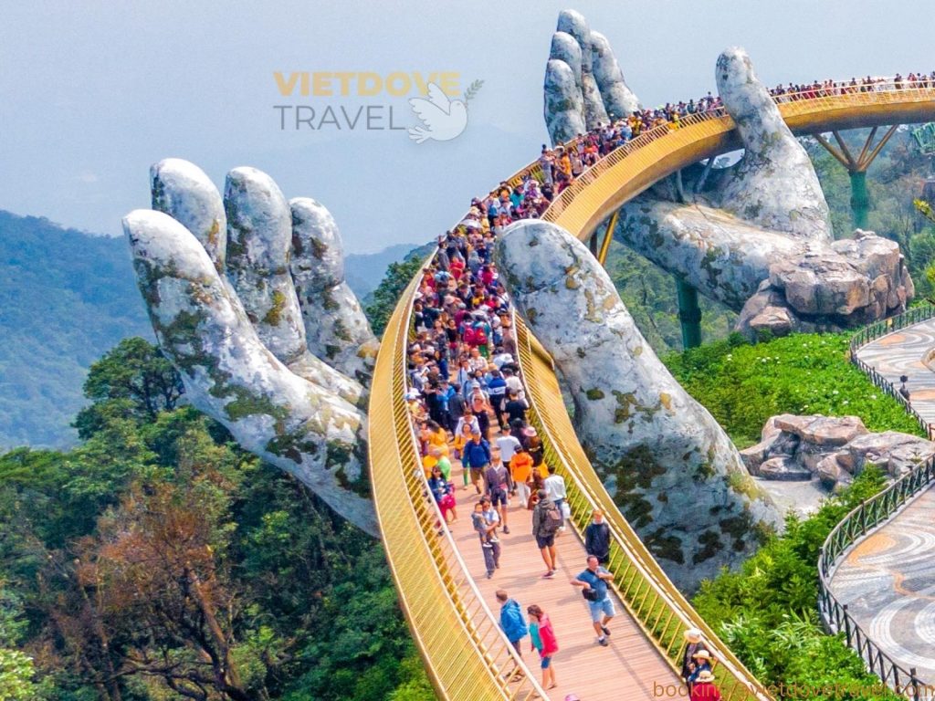Golden Bridge and Da Nang Light Show