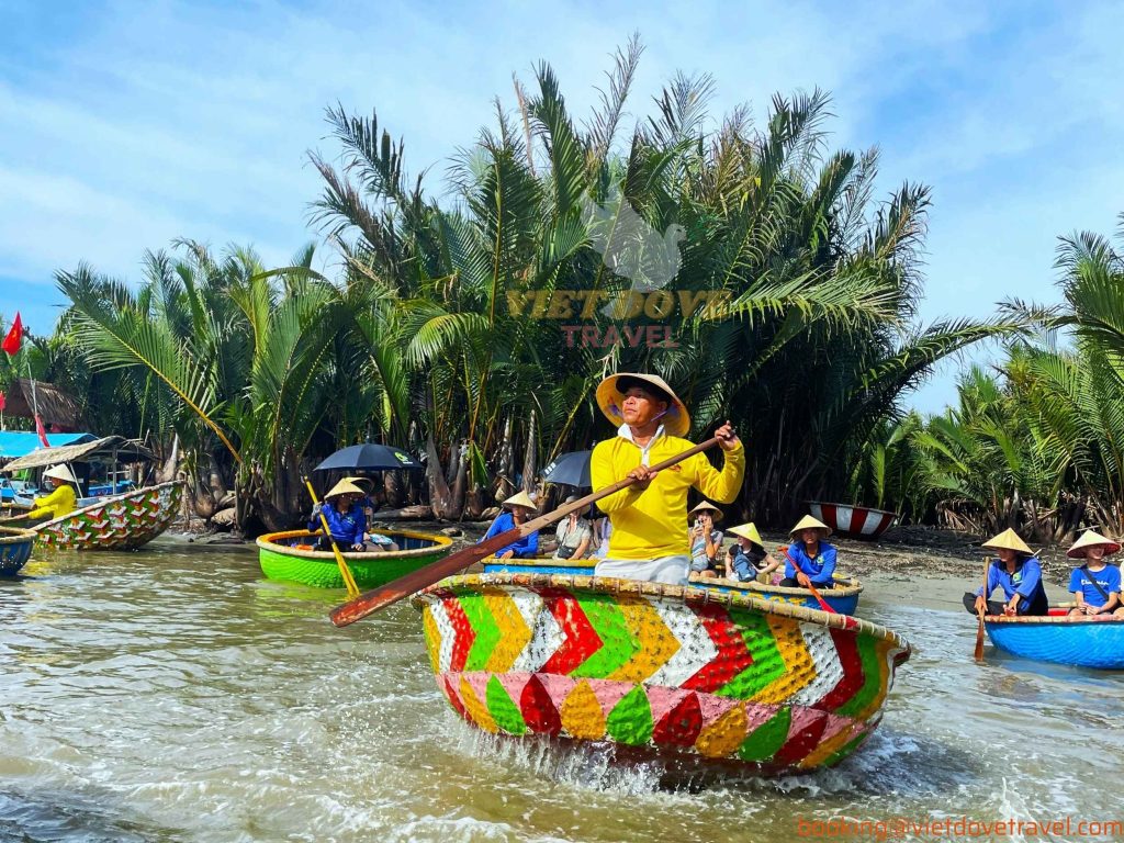 Coconut Boat Dancing Performance
